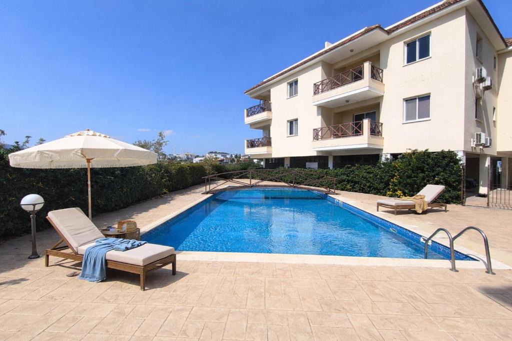 Tersefanou Apartment | A Blue Diamond in the Green Valley