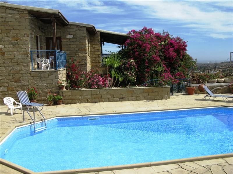 Tochni Apartment | Adamos 1BDR Apt #3 Riding stables 5 km