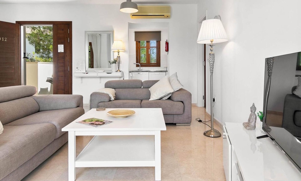 Aphrodite Hills Apartment | Apartment DD12 - Chloe
