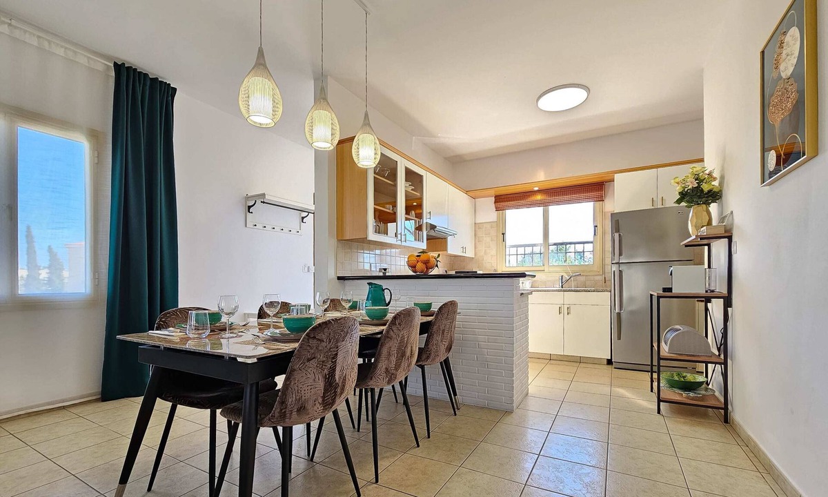 Paphos Apartment | Aphrodites Pearl I - Luxurious and Stylish 3BR Apartment