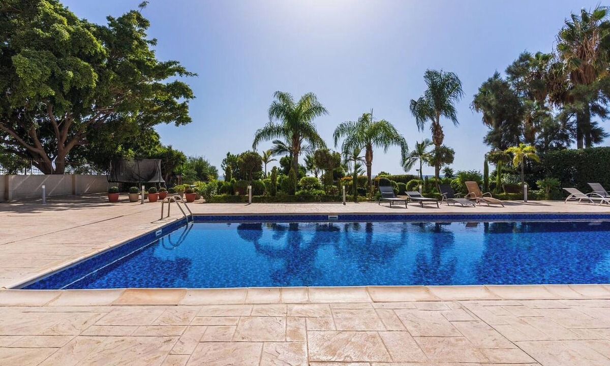 Agios Tychon Apartment | Beachfront 3BR Apartment with Sea Views