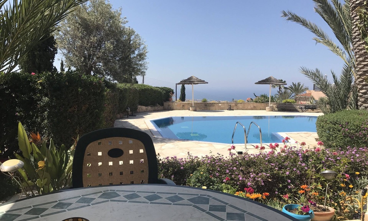 Tala Apartment | Beautiful 2 bedroom apartment in a wonderful spot with stunning views.