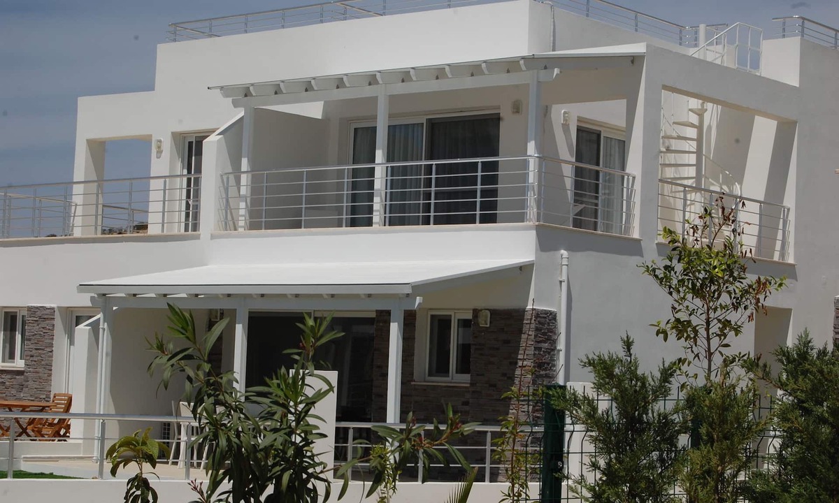 Bogaz House | Caesar Beach - Exceptionally Designed - Brand New 5 star - Poolside Beach Villa