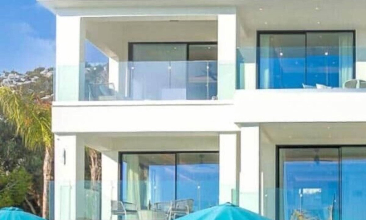 Peyia Town House | Captain's Villa - Luxury Modern Villa, Breathtaking Views!