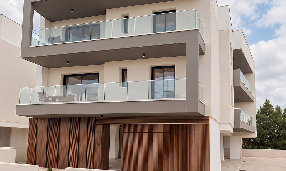 Lakatamia Apartment | Cecilia Suite #201 - 2BDR - 24/7 Concierge
