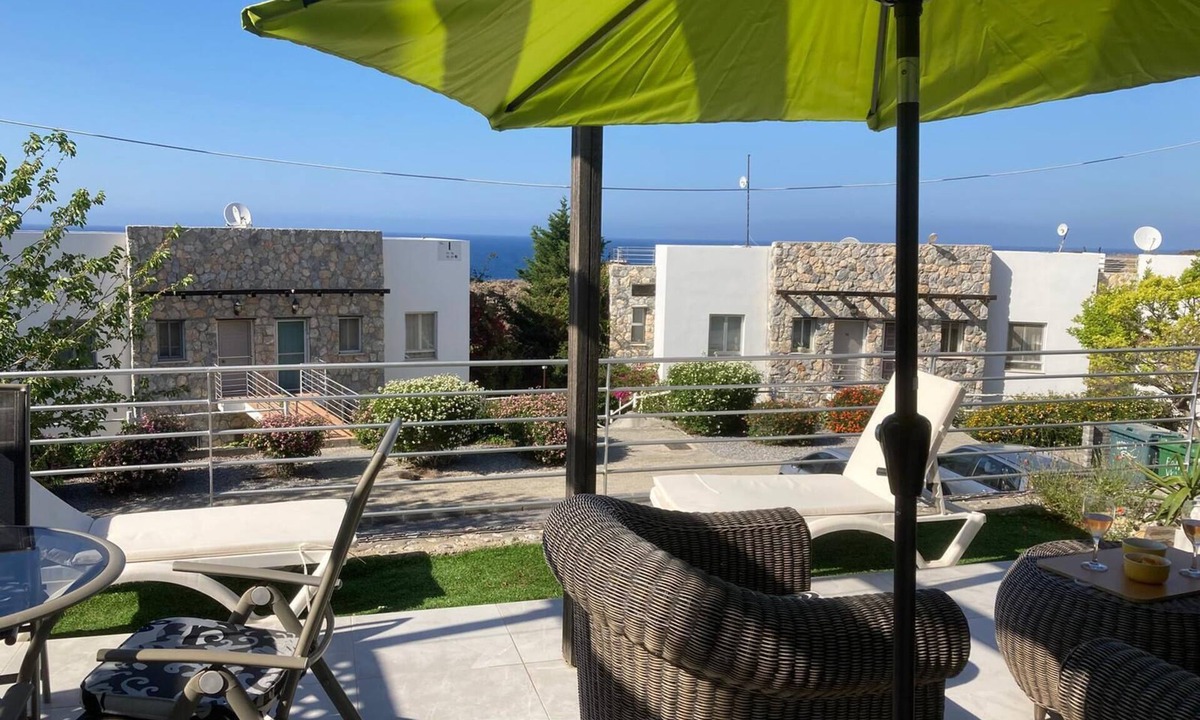 Bahceli Apartment | Charming 2-Bedroom Apartment with Ocean Views in Bahçeli