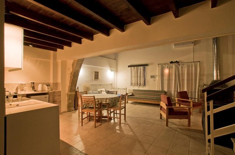 Tochni Apartment | Danae's Stone-built 1 BDR Apt #1