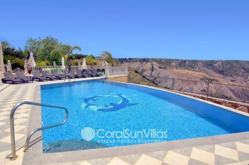 Kathikas Villa | Elegant Huge Villa Large Pool, Ideal For Weddings
