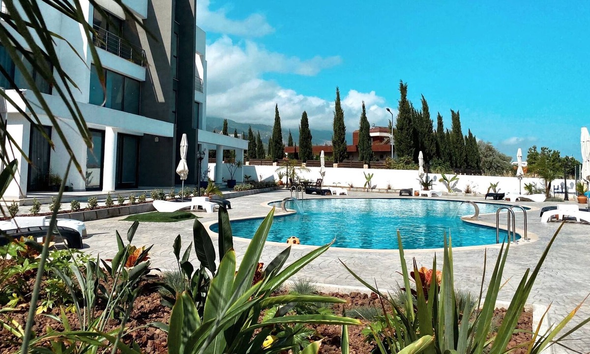 Edremit Apartment | Flat with Sea View Close to Beach in Edremit