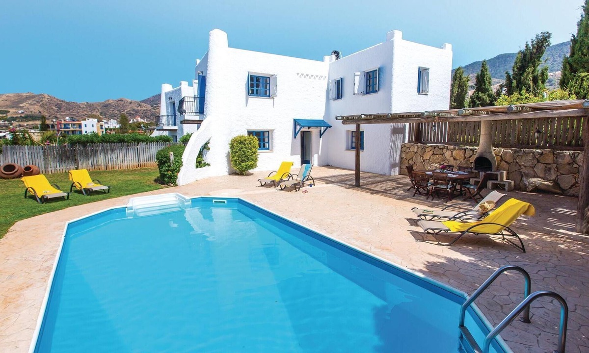 Pomos House | Gorgeous home in Pomos