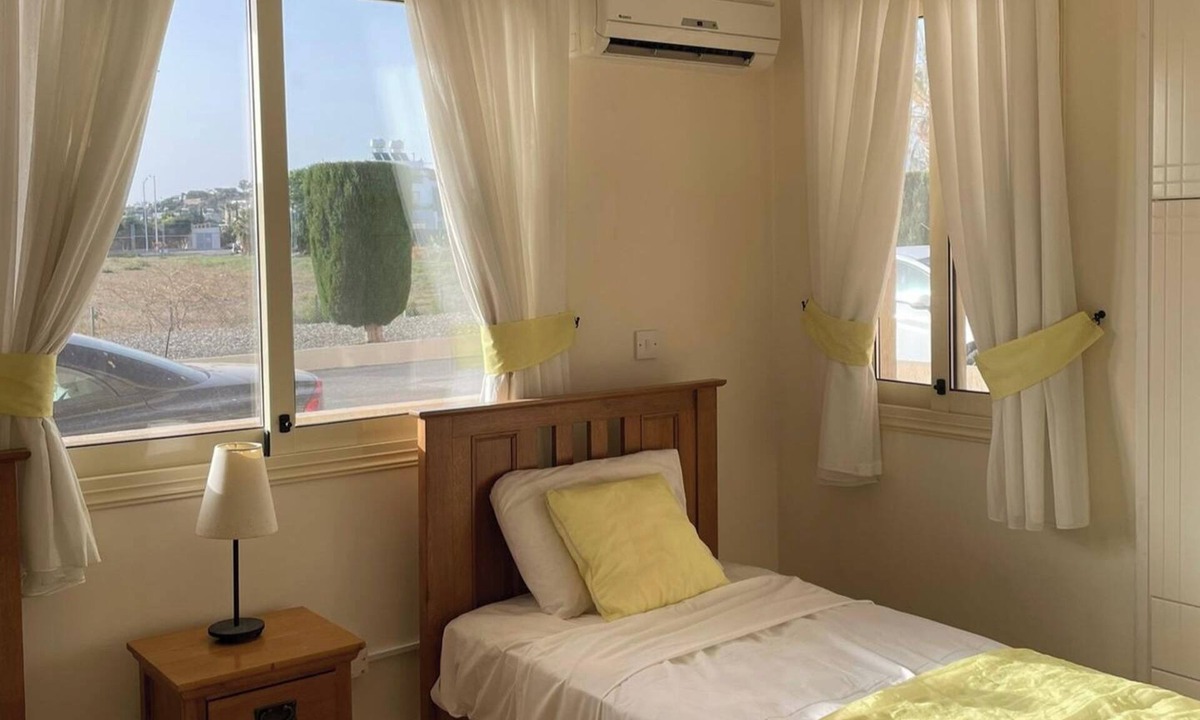 Paphos Apartment | Holiday home Paphos - near amenities - poolside