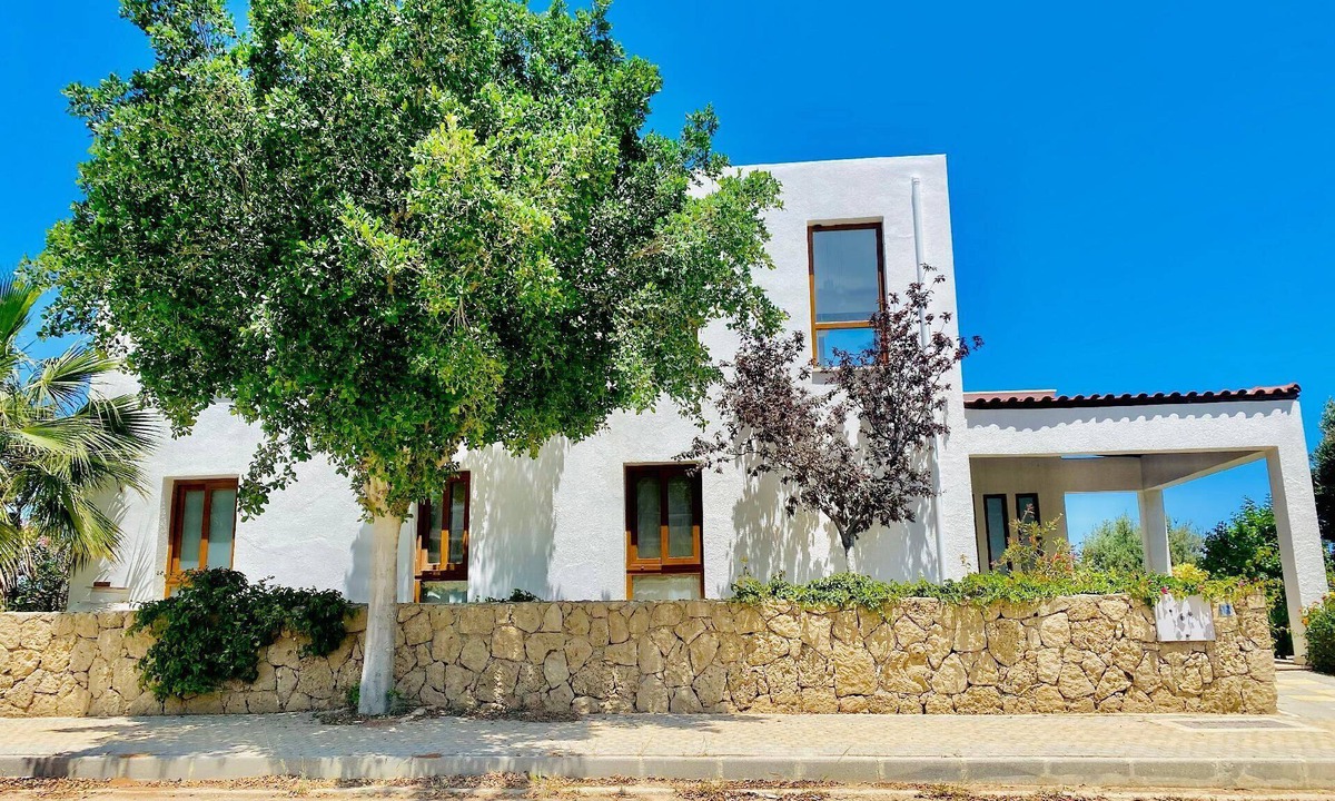 Esentepe House | Holiday house Esentepe for 1 - 8 persons with 4 bedrooms - Holiday home