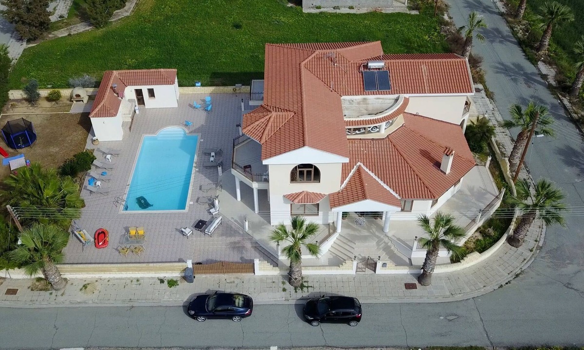 Larnaca Villa | Ideal for 3 families or more!