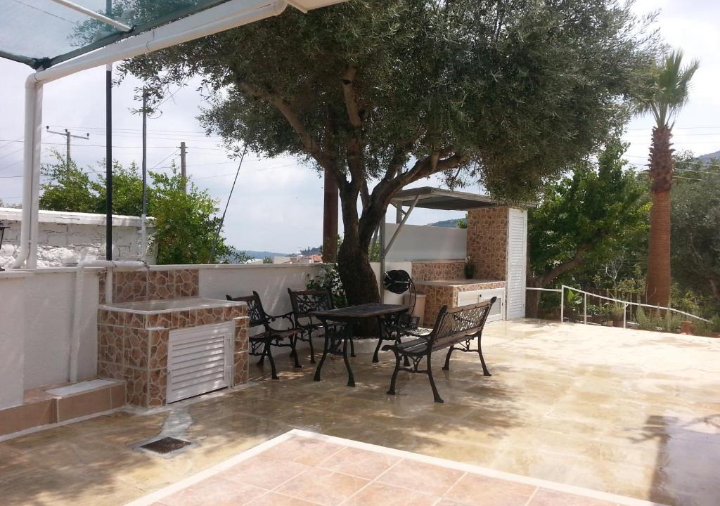 Omodos Apartment | Kanarinis Apartments