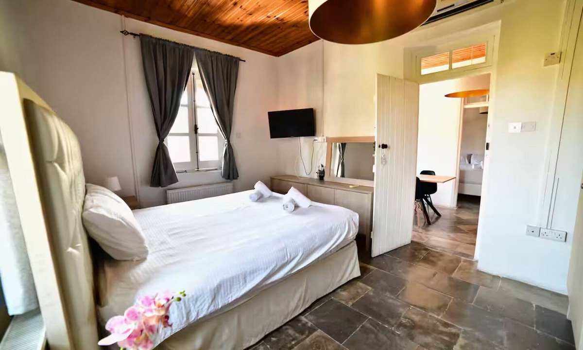 Kalopanayiotis Apartment | Laouri Traditional 2-Bedroom in Kalopanayiotis