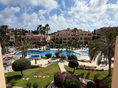 Paphos Apartment | Limnaria Gardens - 1 bedroom, sunny apartment with stunning pool views