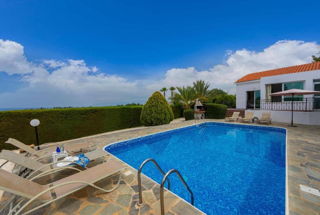 Latchi Villa | Niovella