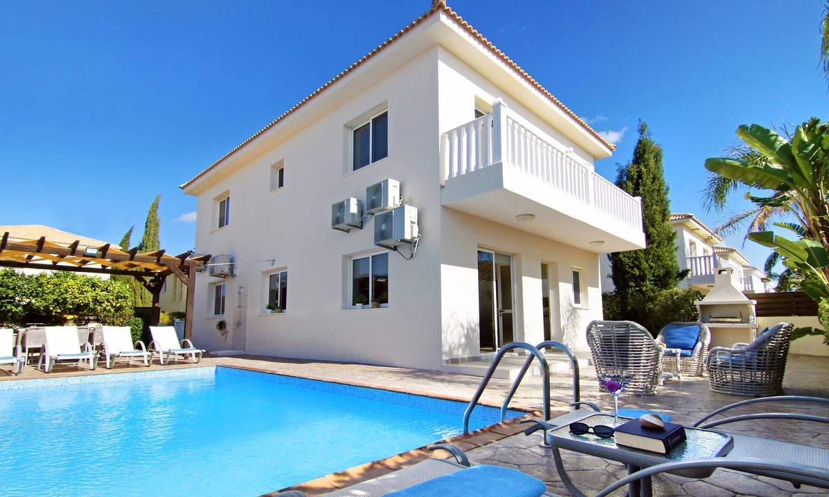 Ayia Napa Villa | Nissi Dreams Villa - Walking to Nissi Beach