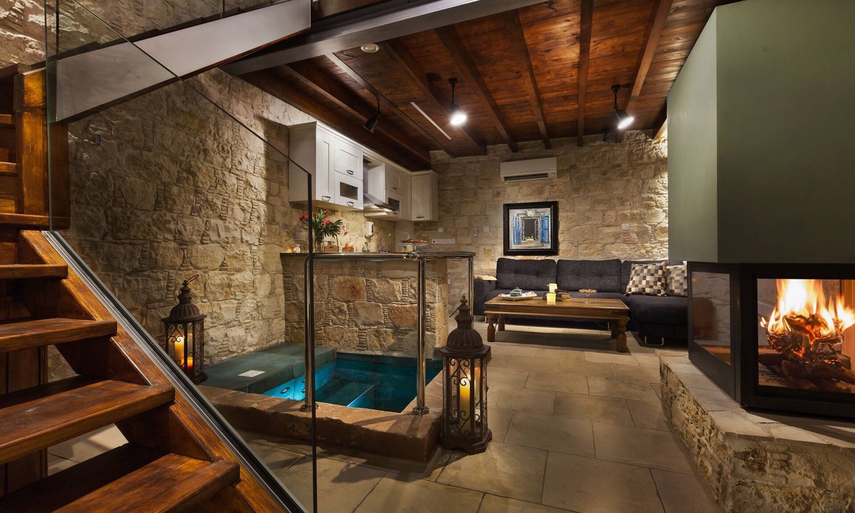 Lofou House | Oinoessa Traditional Boutique Houses
