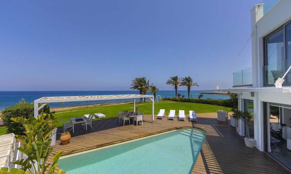 Pernera Villa | Protaras Beachfront Dream Villa