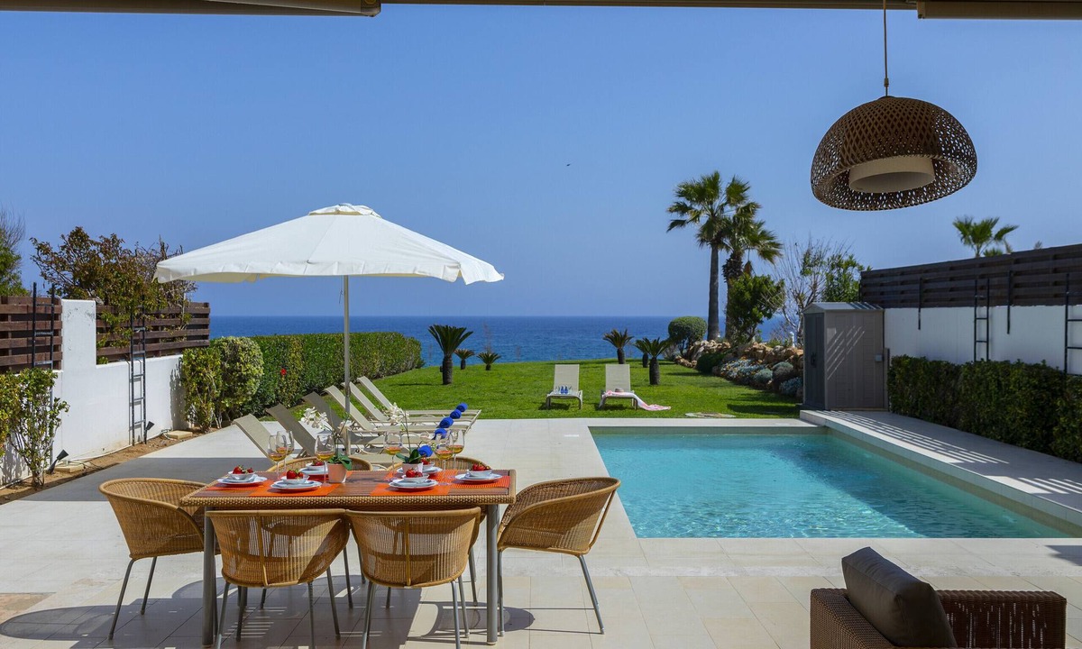 Kapparis Villa | Protaras Beachfront Villa Pietra