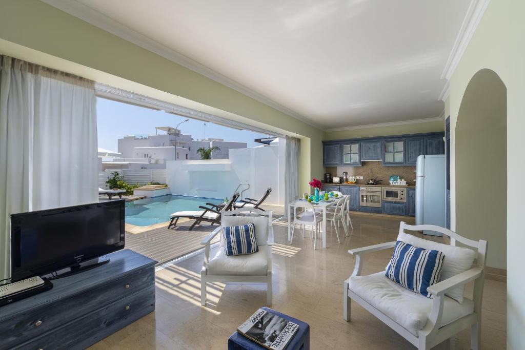 Protaras Villa | Protaras Villa Paros