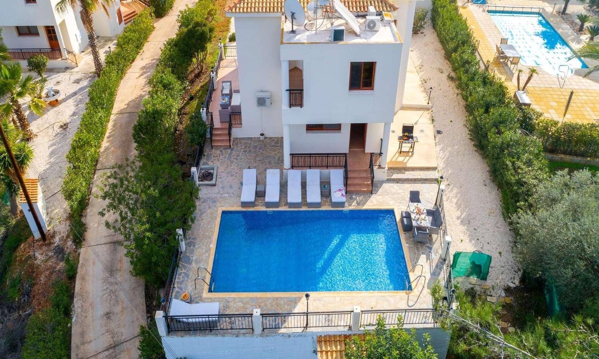 Latchi Villa | Spacious open plan villa