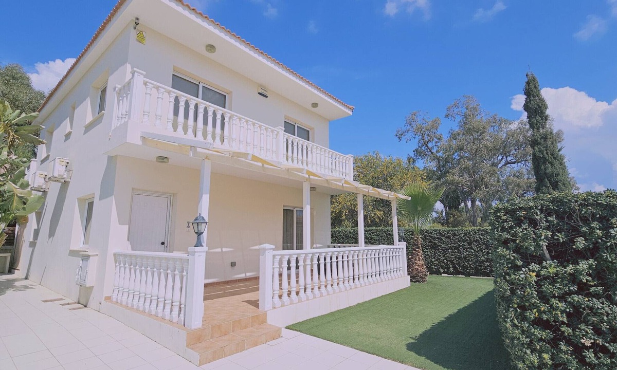 Ayia Napa Ski Chalet | STAY Nissi House