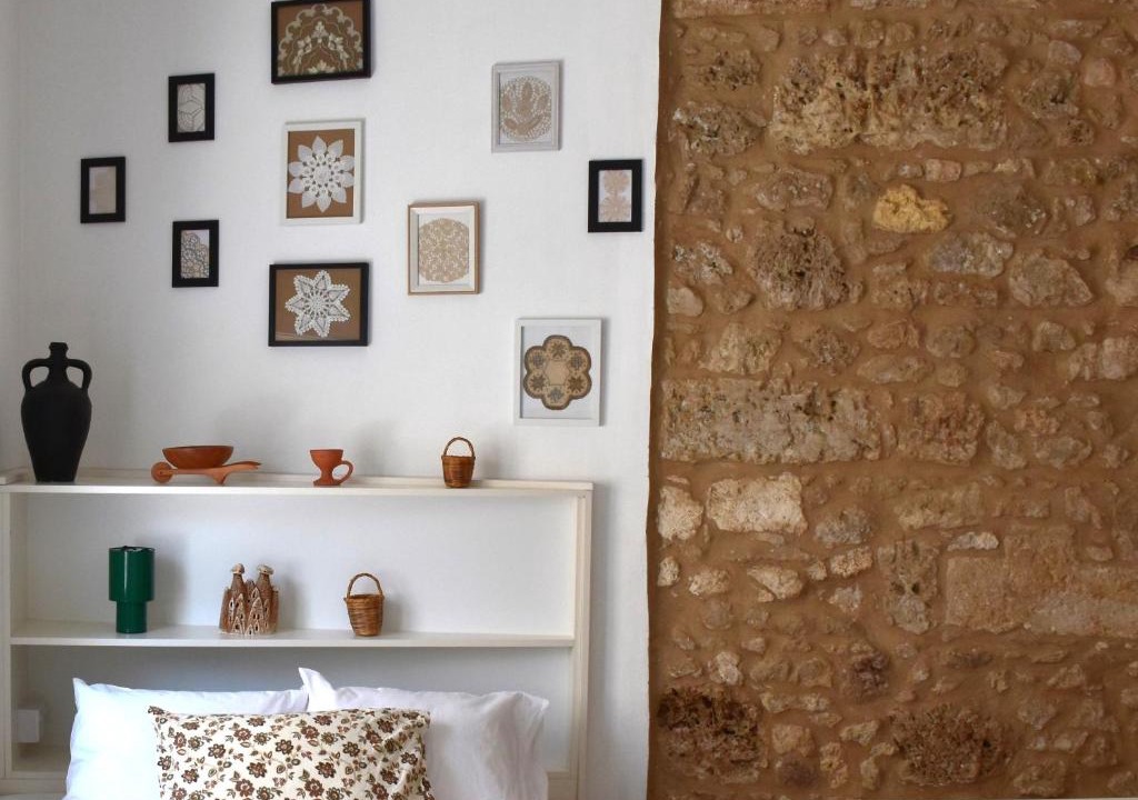 Bogaz Apartment | Stone Suites - Historic Old Town Apartments