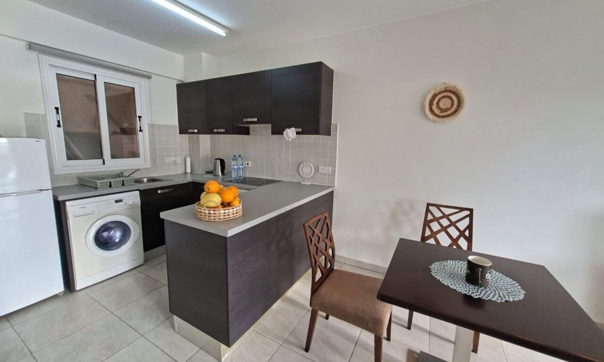 Old Town Apartment | Sunny 2 room apartment with garden, sea view & pool!Dog friendly