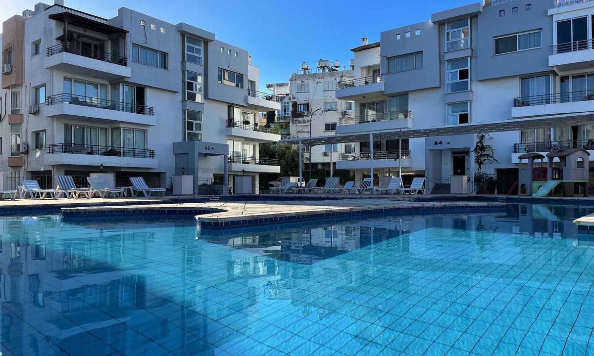 Zeytinlik Apartment | Terrific 2-bedroom apartment with AC in Girne