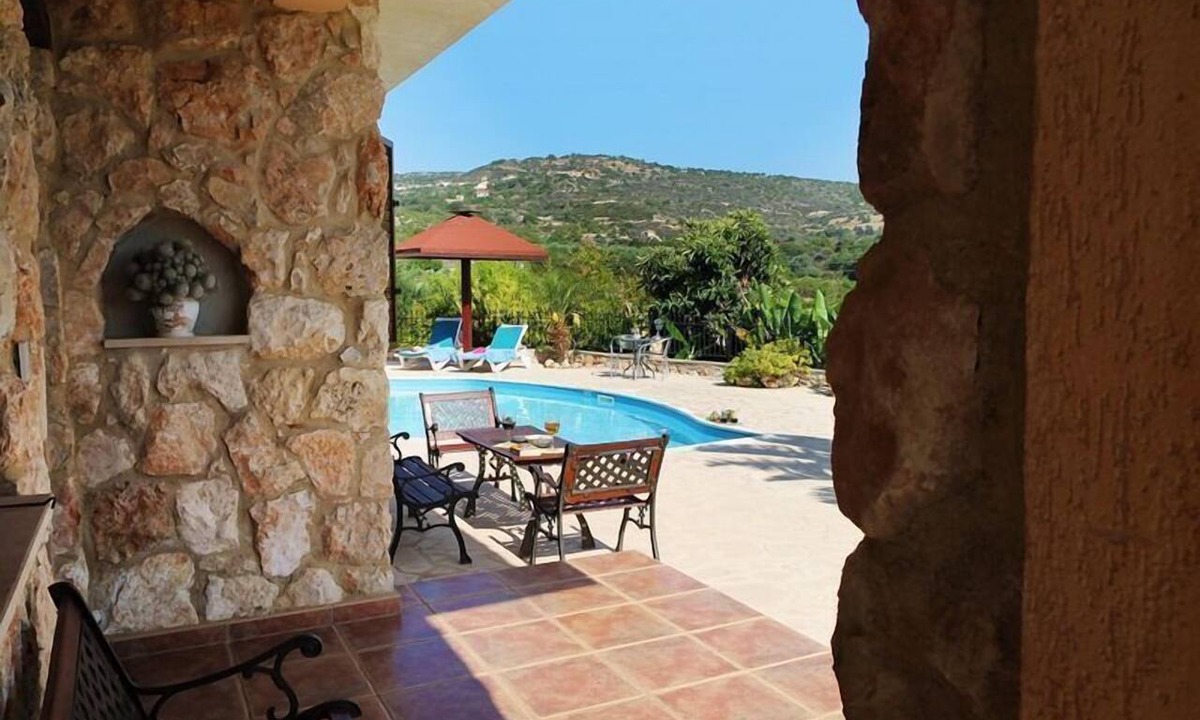 Pano Arodhes Villa | 'The Retreat' - Secluded Stone Built Villa - Sleeps 8