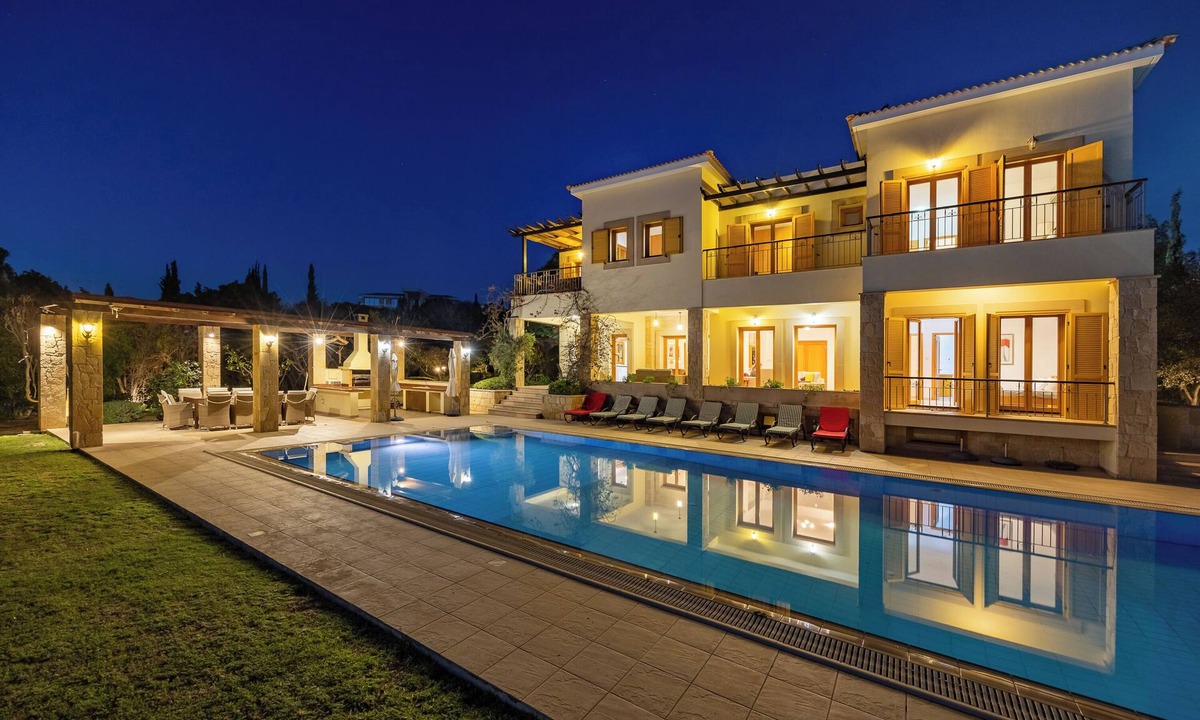 Aphrodite Hills Villa | Villa 151 Luxury Villa - Private Pool and Tennis Court
