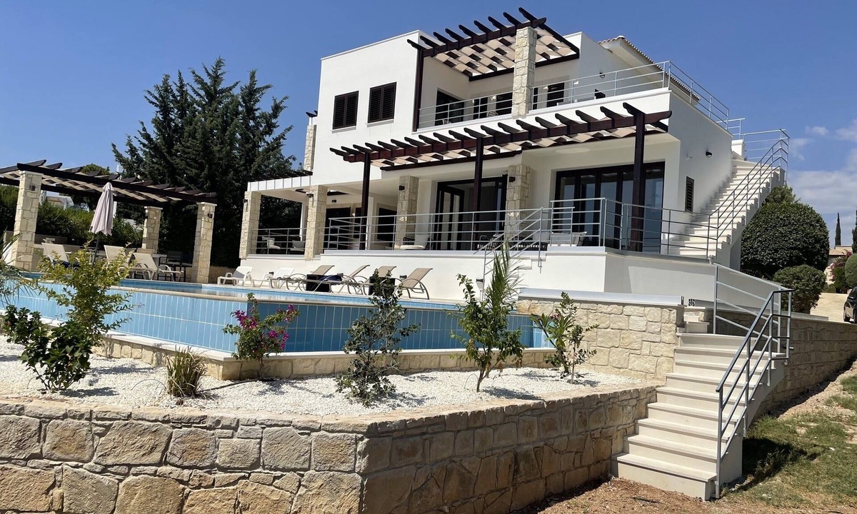 Aphrodite Hills Villa | Villa Aphrodite Hills with Infinity Pool, Sea Views, Golf and Tennis