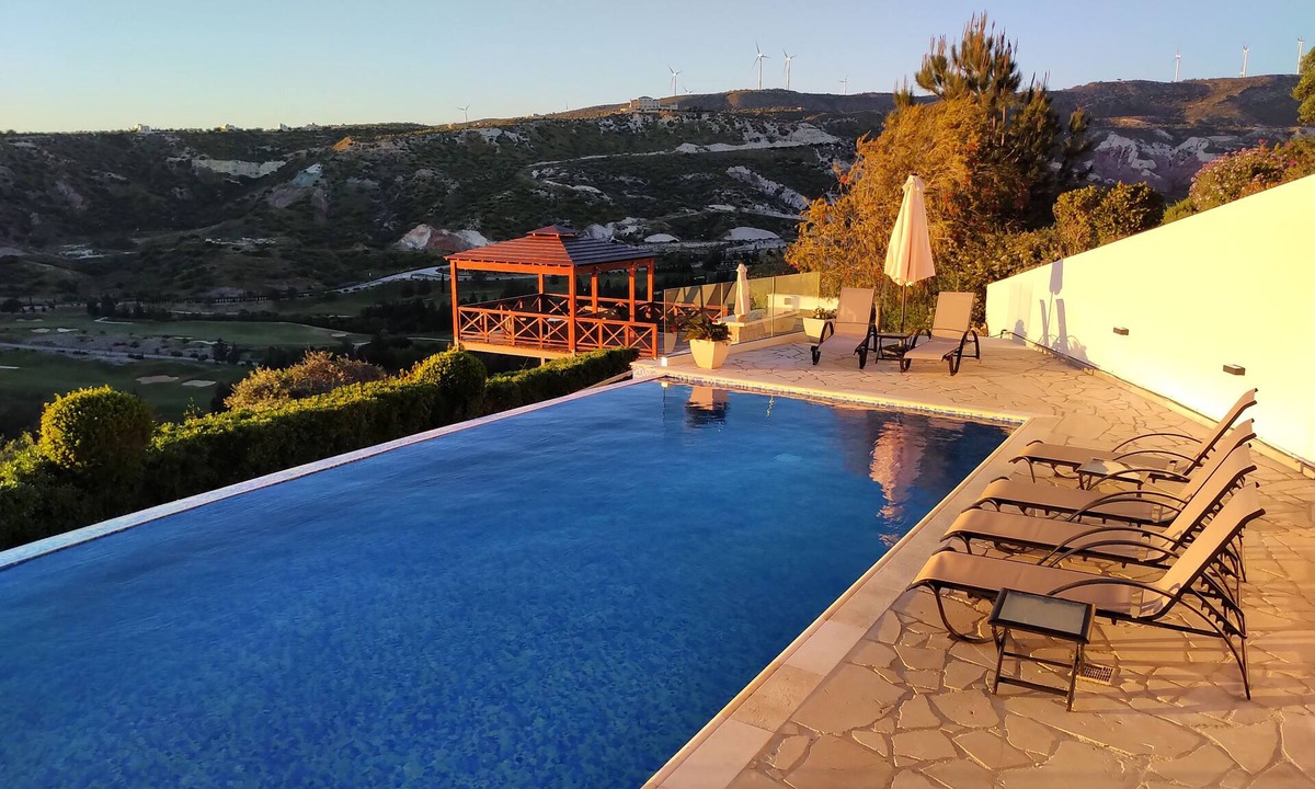 Aphrodite Hills House | Villa HERMIONA - Wake Up To A Golf View