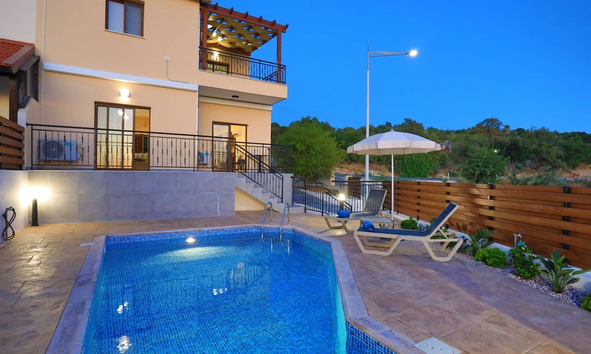 Meladeia Villa | Villa Lefkas: Holiday Villa To Rent, Pool, Views, WiFi, A/C