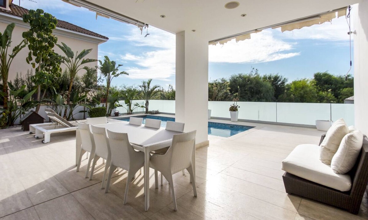 Larnaca Villa | Villa Patticheio - Six Bedroom Villa, Sleeps 12