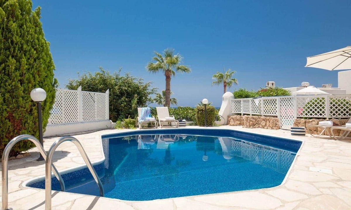 Kissonerga Villa | Villa Pearl Bay - 5 Bed Villa, Private Pool, Close to Beach