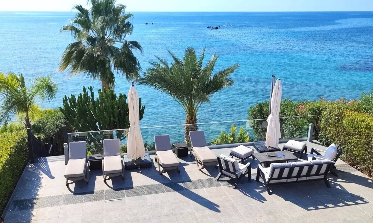 Pegeia Villa | Villa Sunrise, Coral bay, First line, 4 bedroom