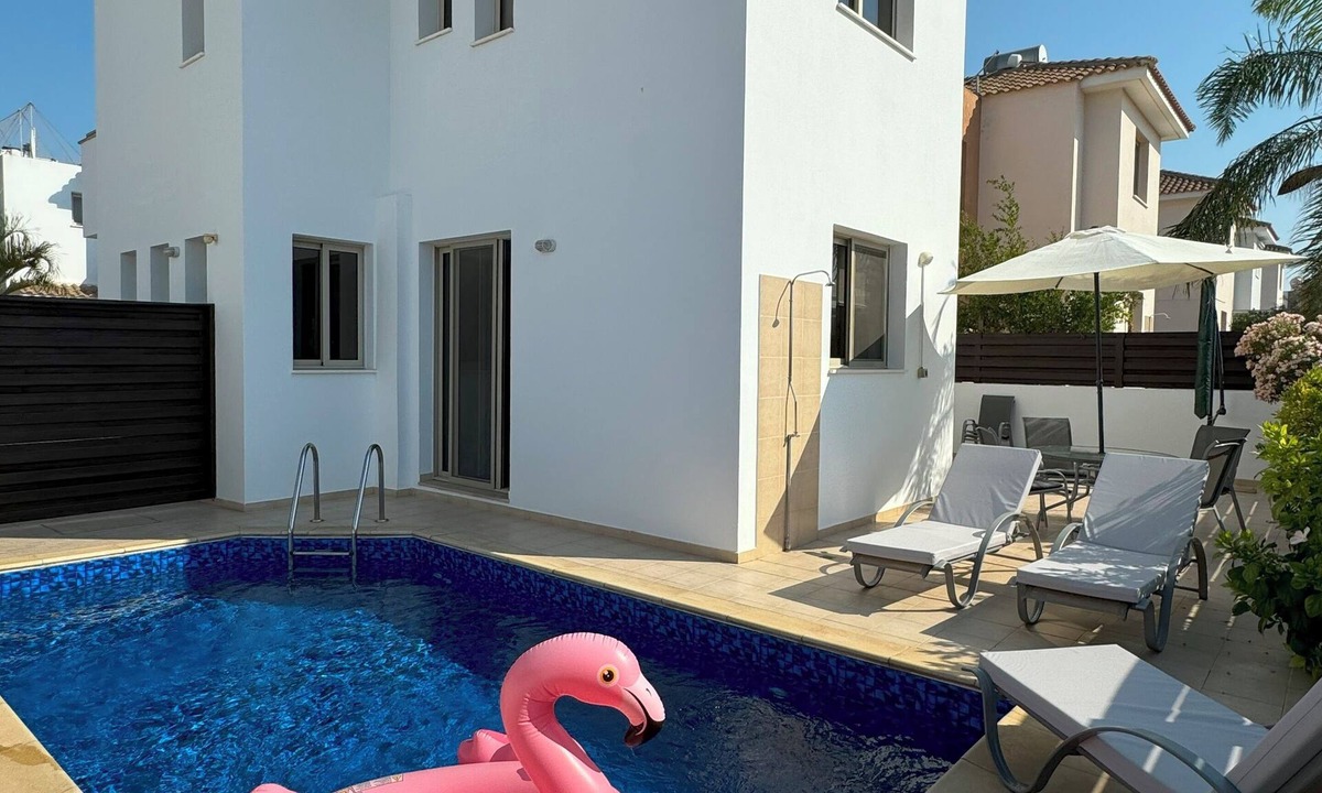 Kapparis Villa | Villa Tamaldi mit Seitlichem Meeresblick - neu und Frisch!