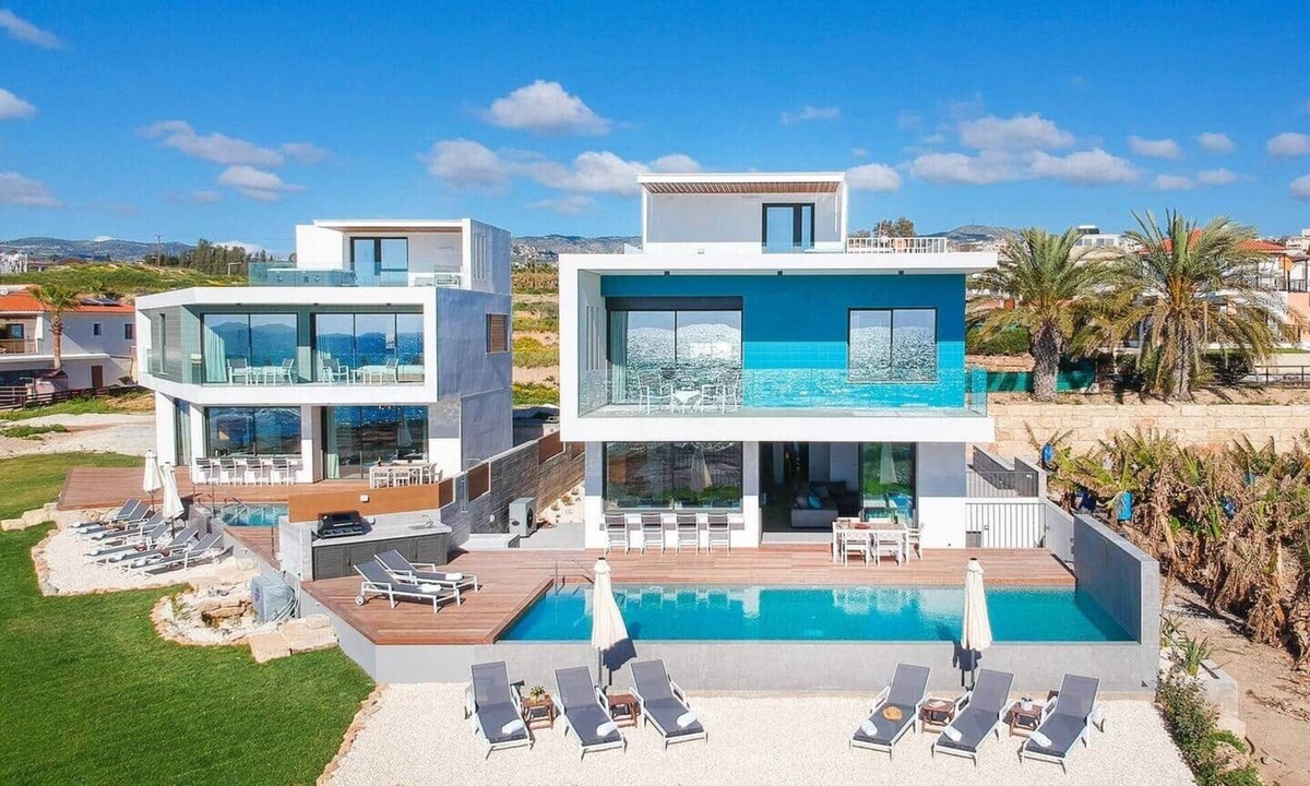 Kissonerga Villa | Villa Vista -Spacious Villa, Spectacular Frontline Sea Views