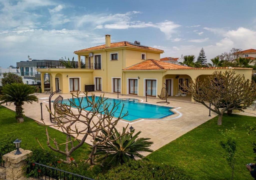 Kyrenia Villa | Villa Vounous