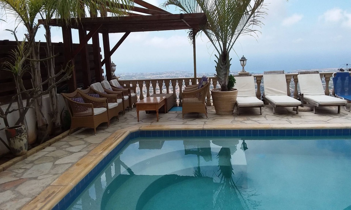 Peyia Town Villa | Where The Gods Live