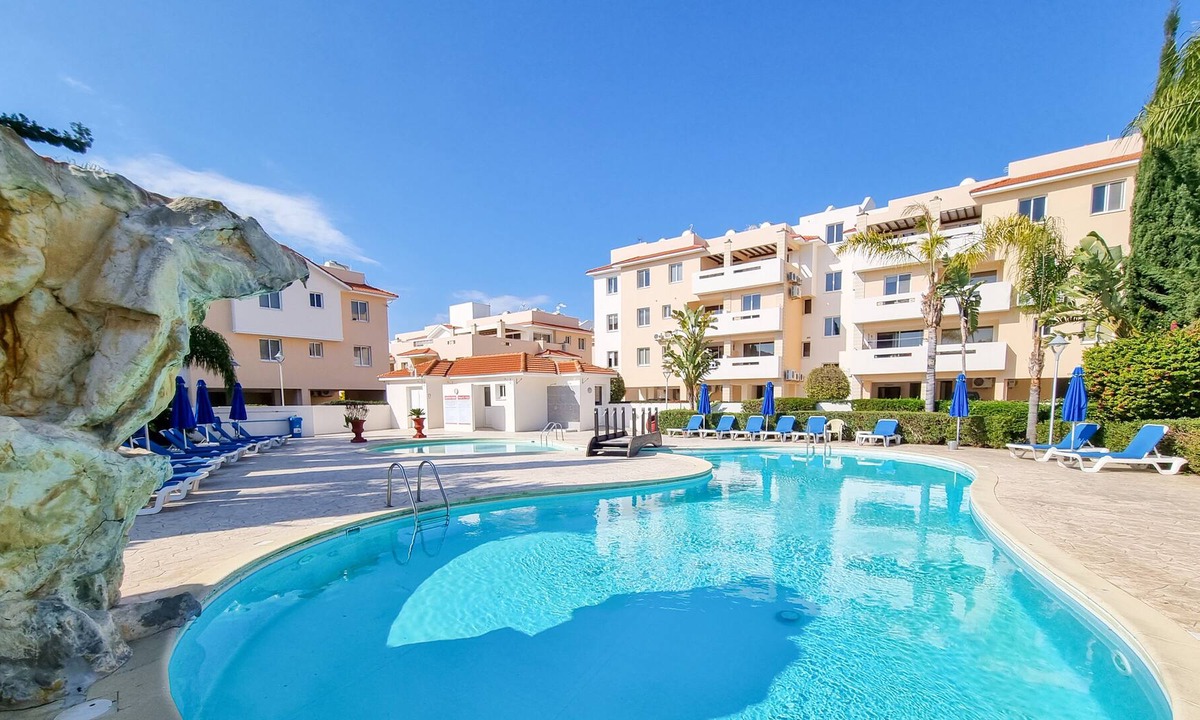 Pyla Apartment | Yaar Apartment with pool and tennis court