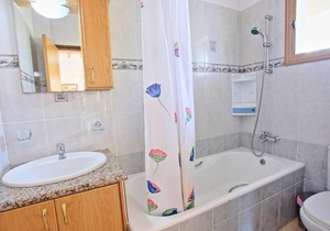 165 m² Villa ∙ 4 bedrooms ∙ 9 guests in Agia Marina Chrysochous