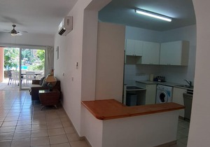 3 bedroom groundfloor apartment in Limnaria Gardens, pool facing in Paphos