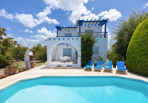 80 m² Villa ∙ 3 bedrooms ∙ 7 guests in Argaka