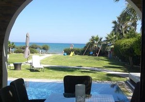 Ionion Beachfront Villa in Ayia Napa