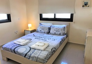 Kyklades Resort DPSAH03-A Colorful Two Bed Apartment -Pool-Gym in Paralimni