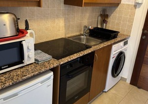 New listing - Ground floor Studio apartment with Aircon, WIFI & 3 pools in Peyia